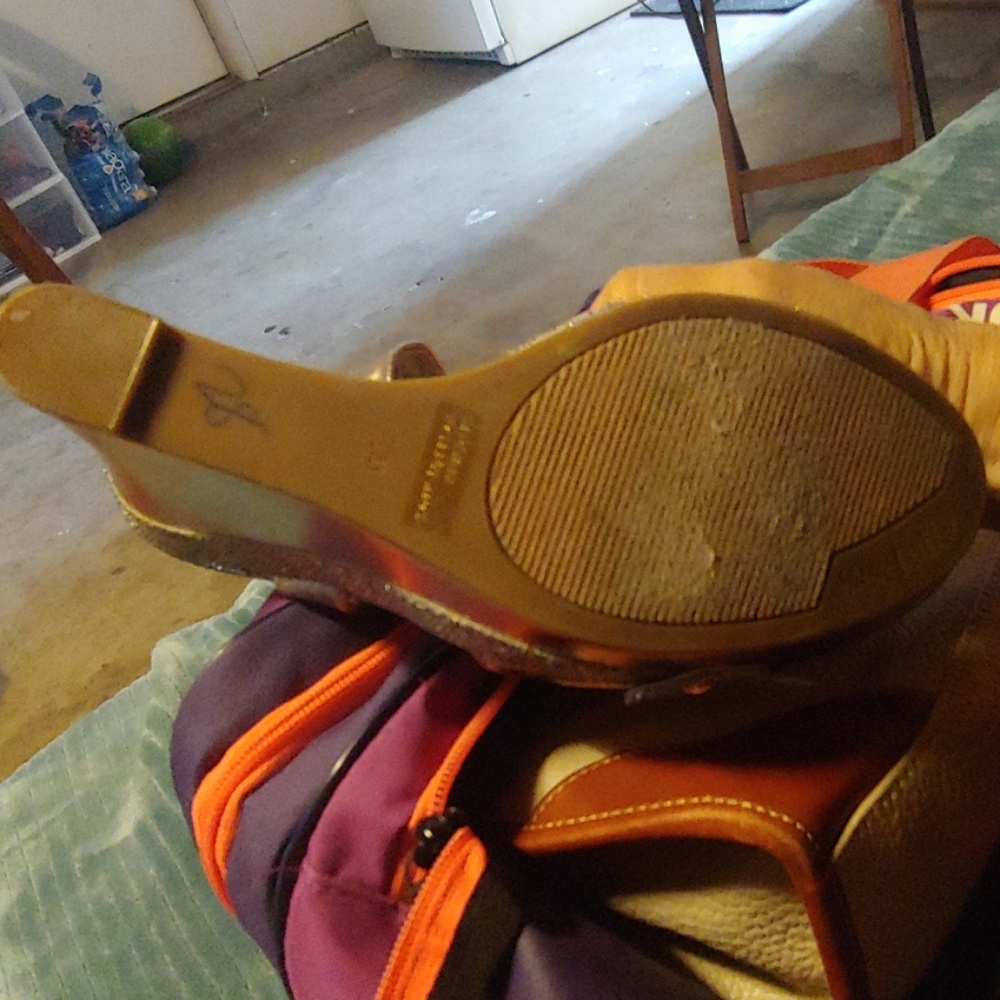 Shos - Picture 4 of 4